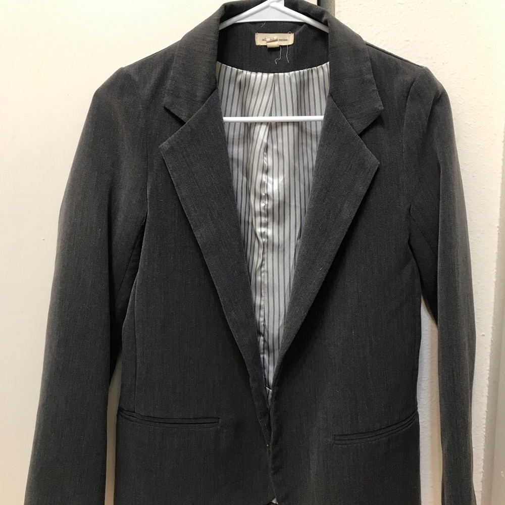 Used Silence and Noise gray blazer